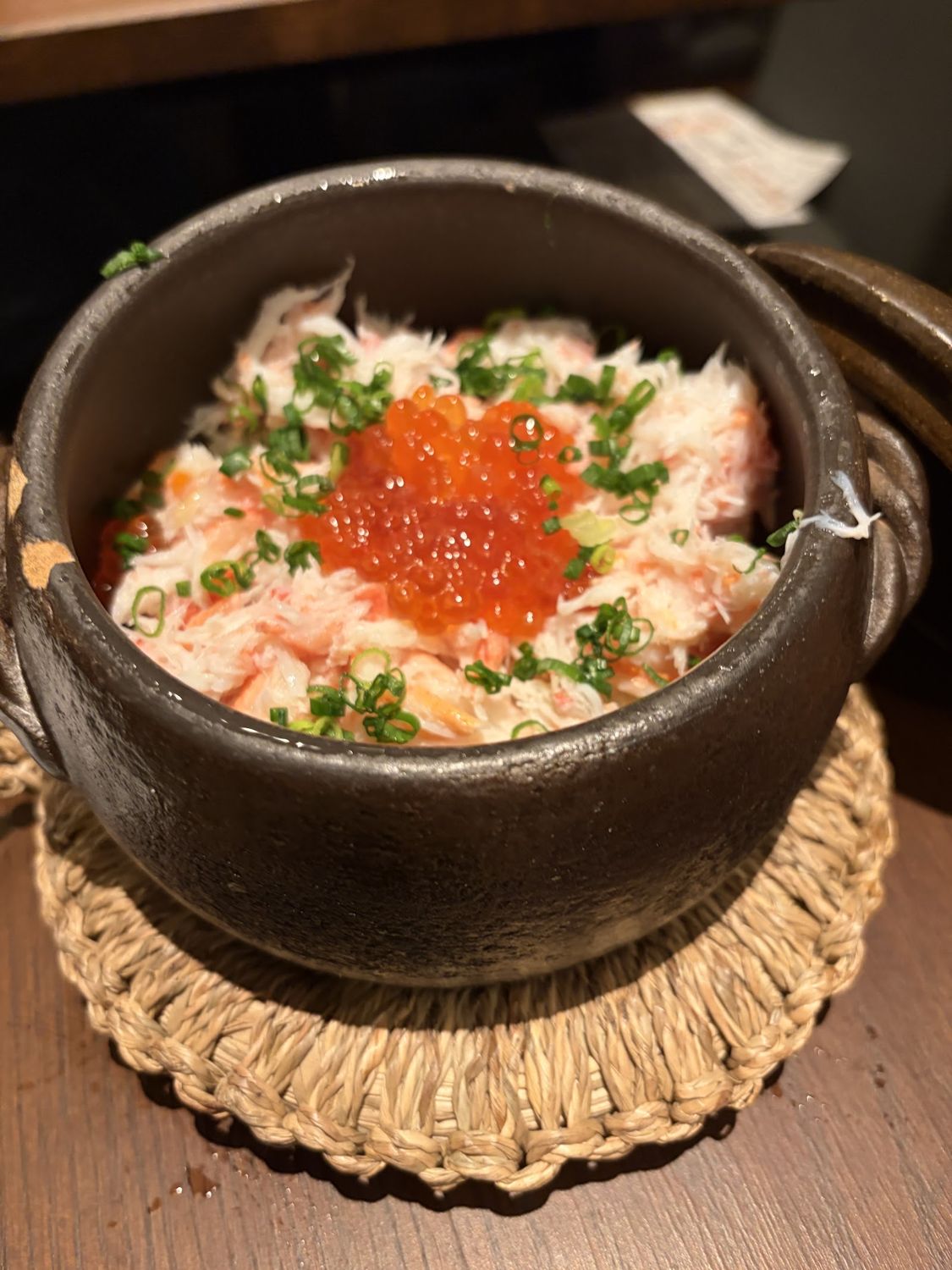 いくらと紅ズワイガニの土鍋ご飯